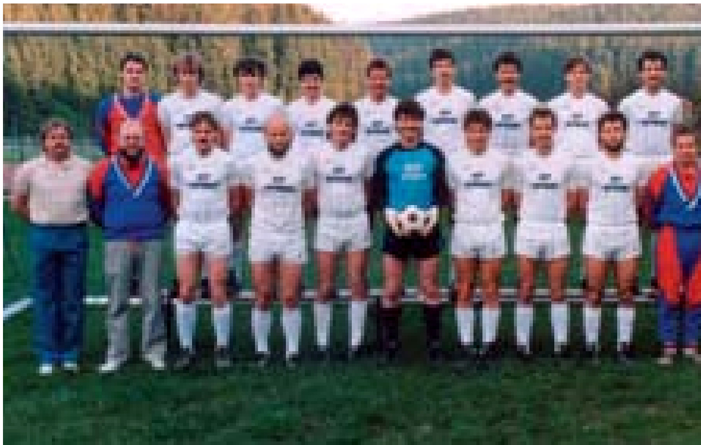 Mannschaft des FC 07 Furtwangen Ende der 1980er Jahre